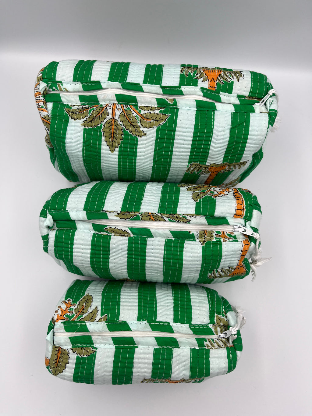 Toilettas – groen/wit – maat L