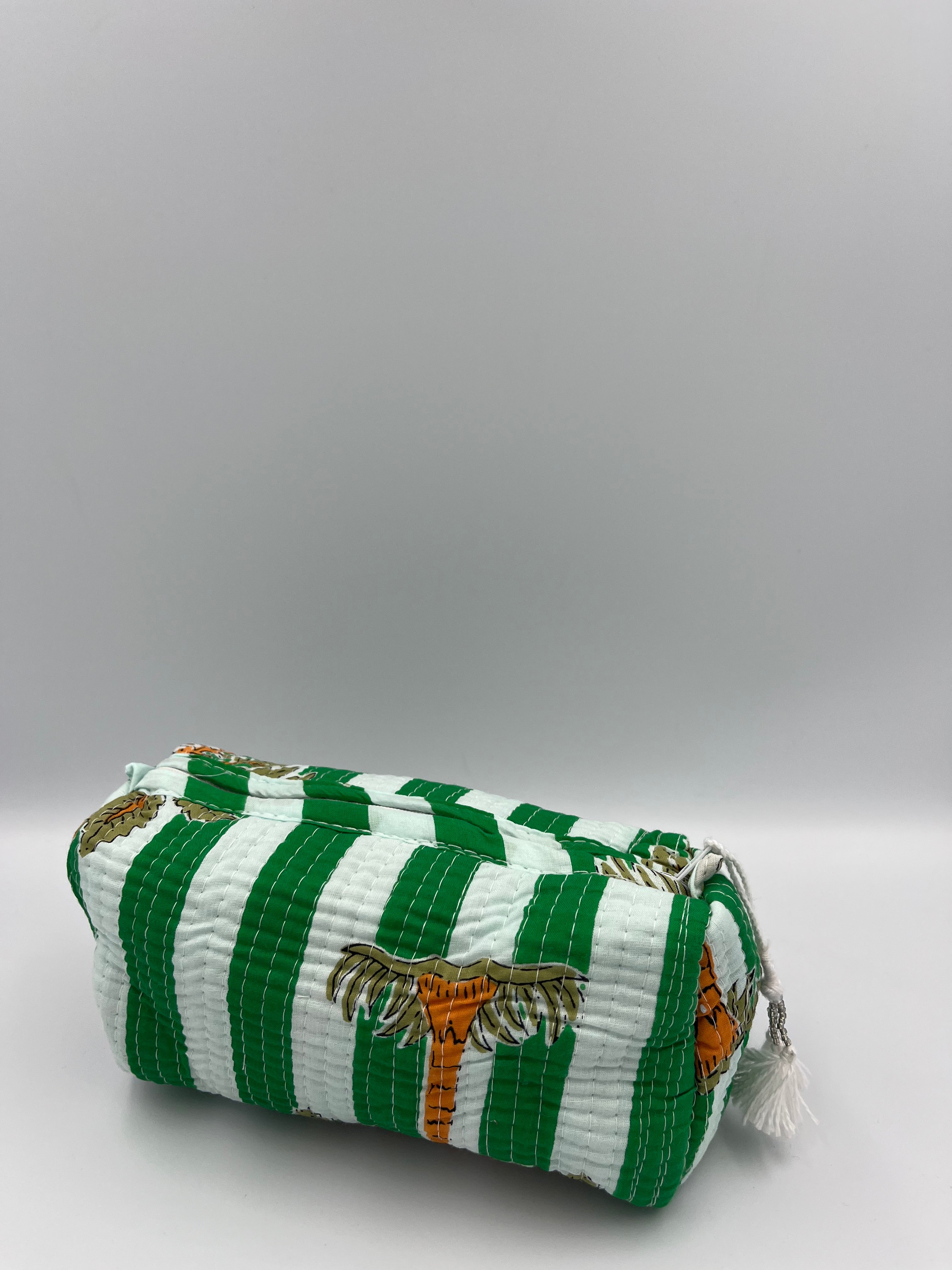 Toilettas – groen/wit – maat S