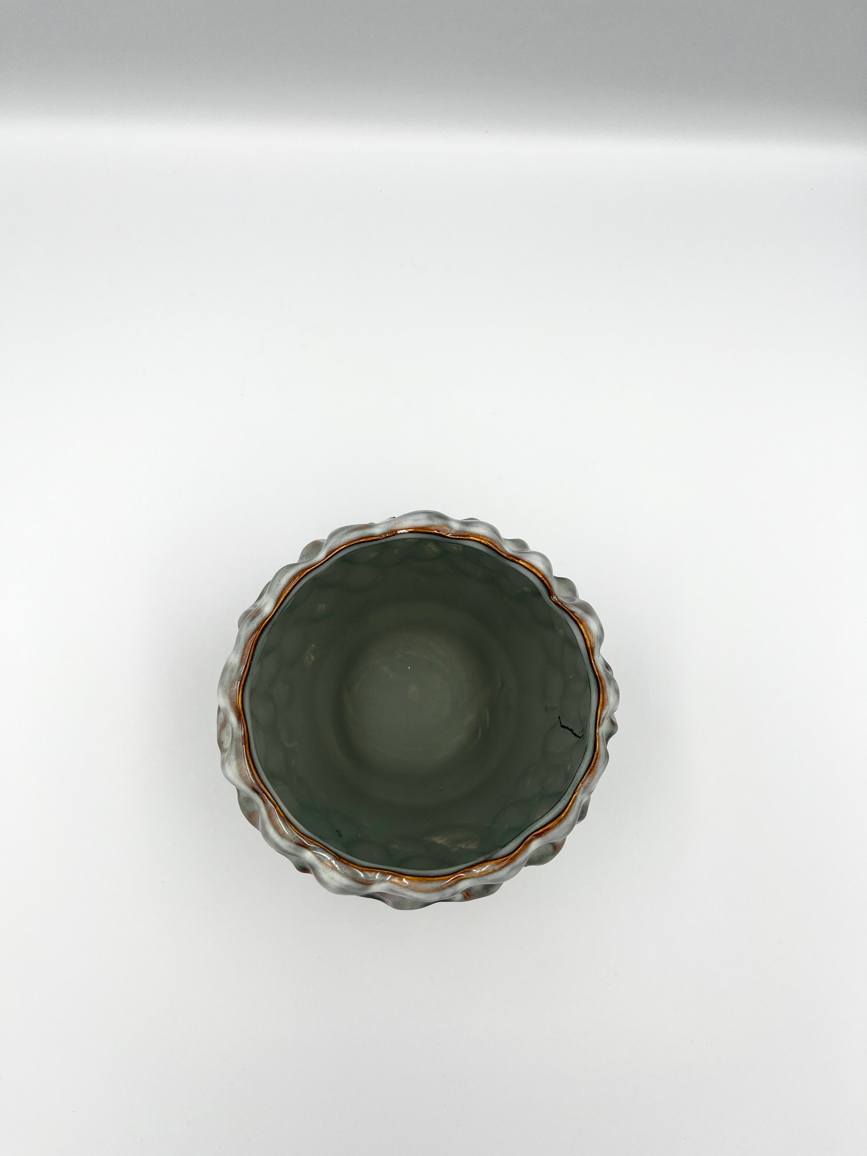 Pot in Perlmut-optiek